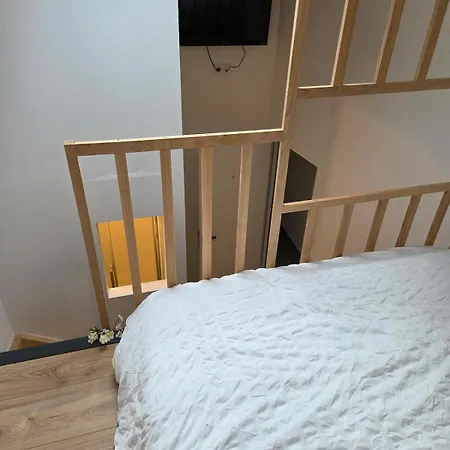 Centre , 5 Chambres, 4sdb * Angers